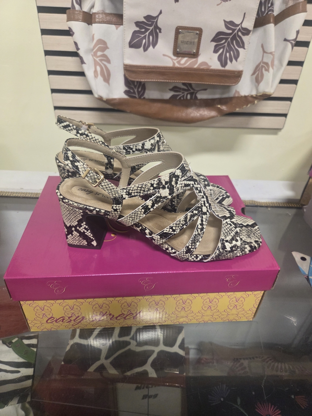 Womens Snakeskin Snakeprint Ankle Strap Short Block Heels Sandals WIDE Sizes